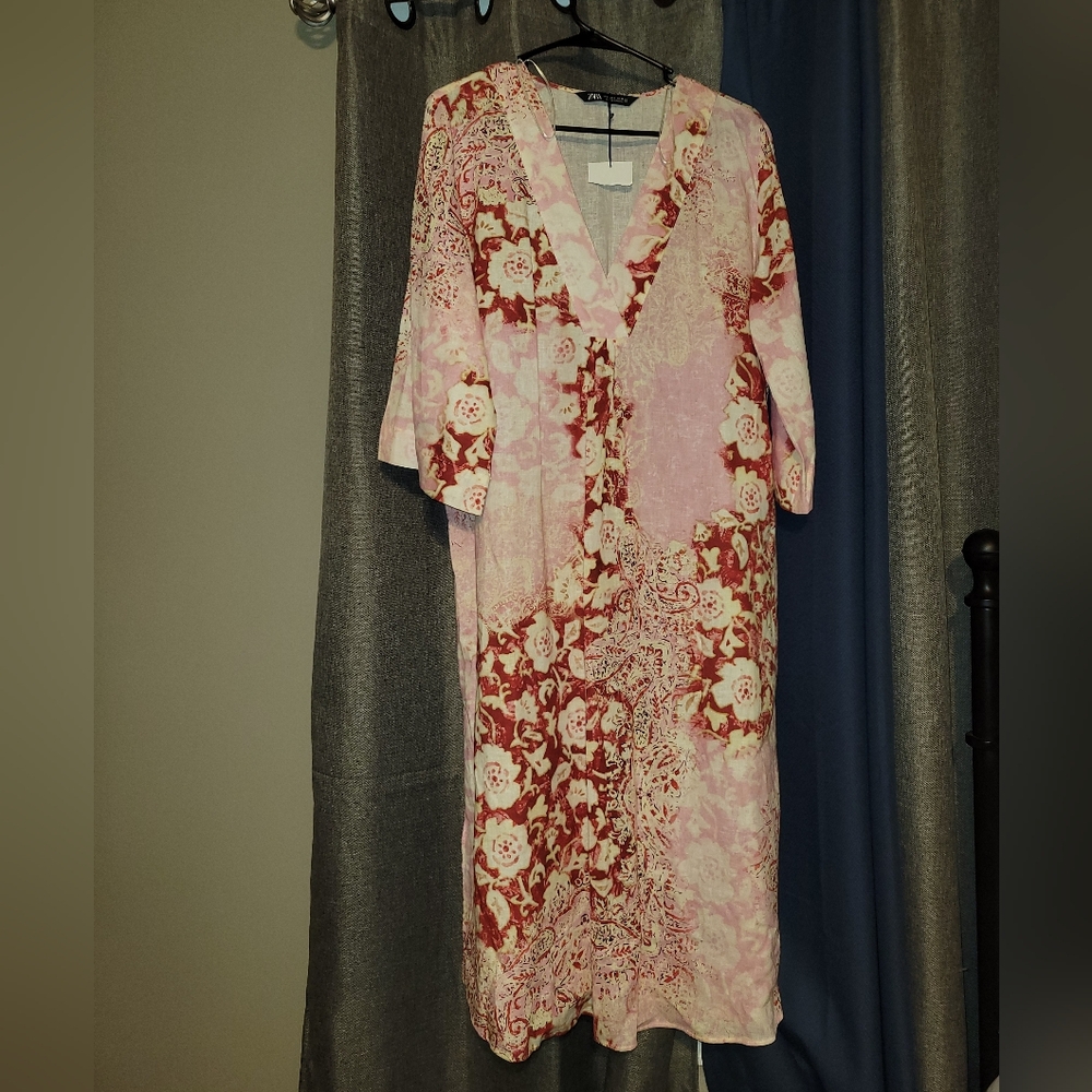 New without tags Zara slit side kaftan